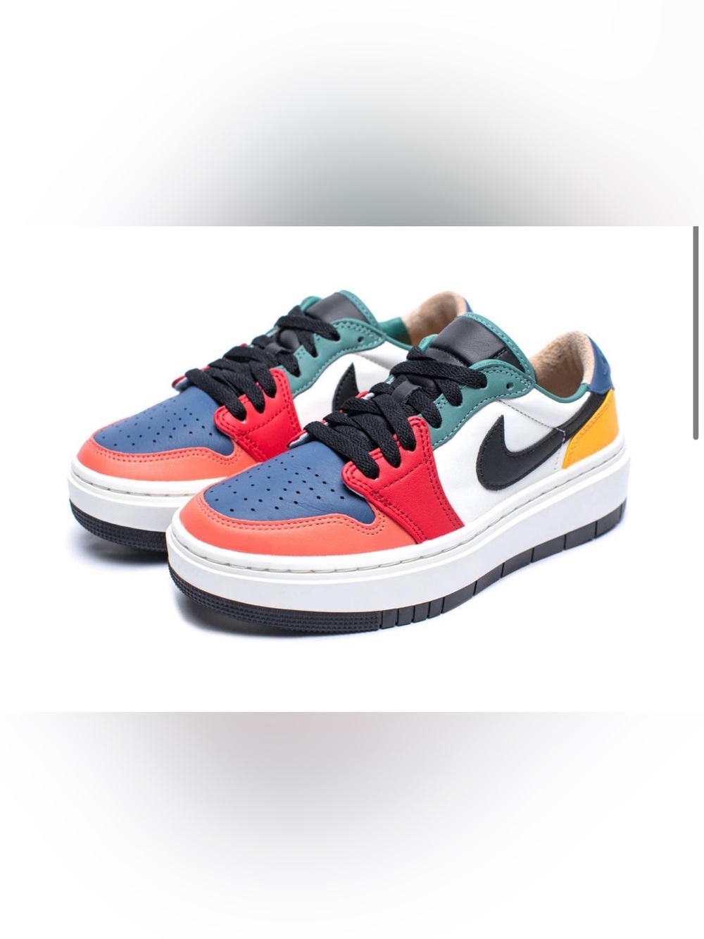 NEW Nike woman’s Air Jordan 1 low size 6
